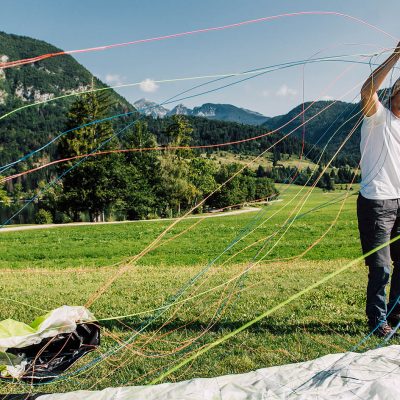 Zlaganje jadralnega padala